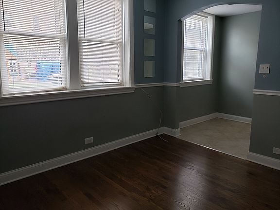5th image of 4024 N Ashland Ave APT A8