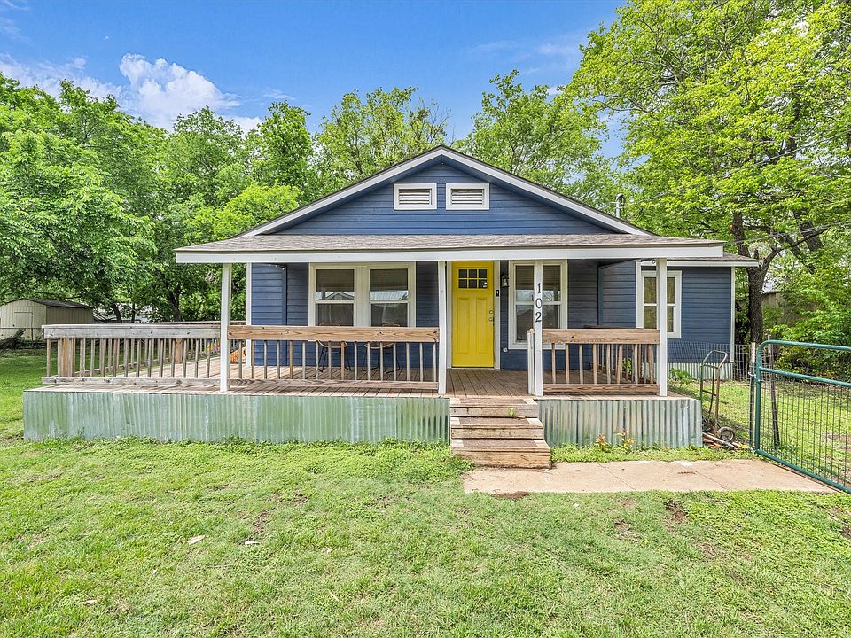 1st image of 102 Goodwin Ln