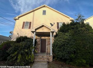 835 Maple St, Scranton, PA 18505