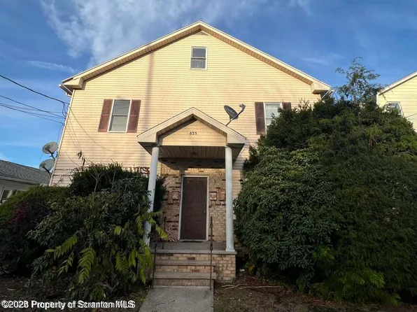 835 Maple St, Scranton, PA 18505