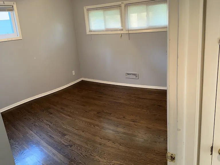 15509 Park Ln — Photo 6