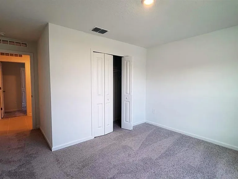2831 Pioneer Trl — Photo 4