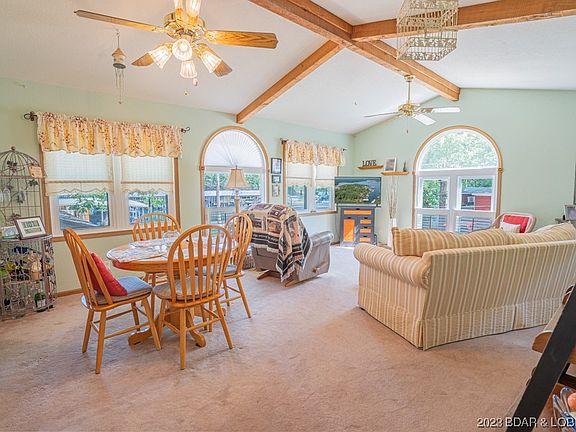 4th image of 4864 Canyon Dr
