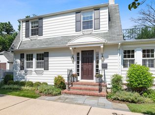 501 Stoneleigh Rd, Baltimore, MD 21212