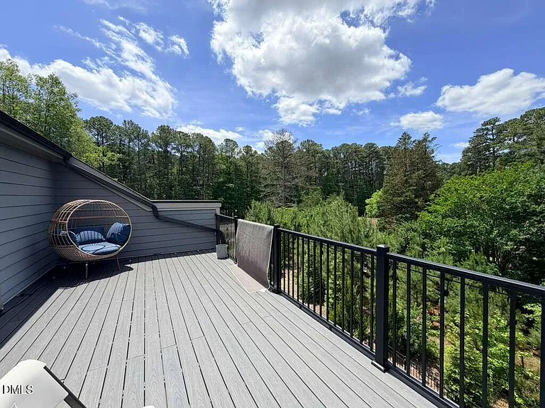 2222 Bohan Ct — Photo 40