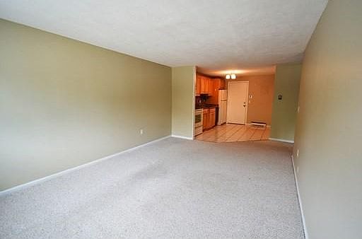 4th image of 232 Low St APT 14