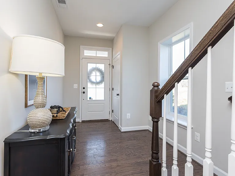 3381 Monterey Dr — Photo 4