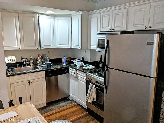 Rented by Living New York | media 12