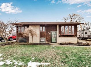 111 Azalea Dr, Buffalo, NY 14224