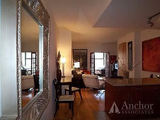Rented by Anchor Associates | media 15