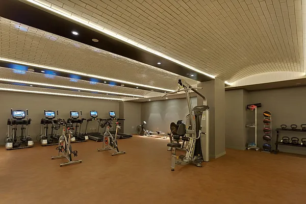 Rented by Level Group | media 14