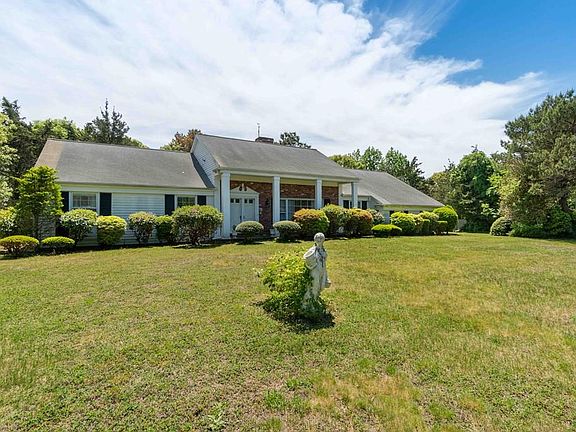 4th image of 78 Heritage Dr