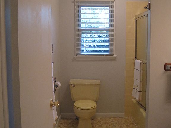 Main Floor Bathroom