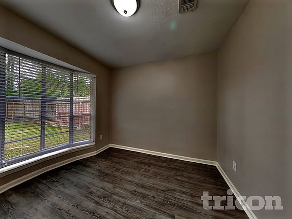 4th image of 17010 Tibet Rd