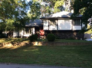 3746 S Ferguson Avenue, Springfield, MO 65807