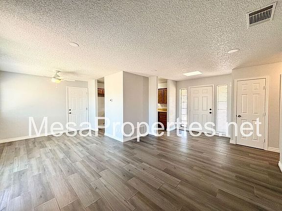 5th image of 12636 Mystic Dr