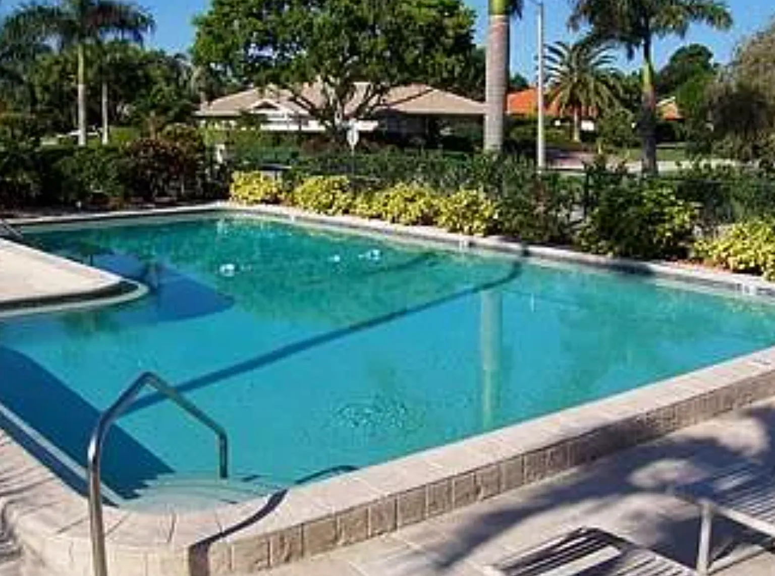 3 bed, 1540 sqft, $7,748 — Photo 2