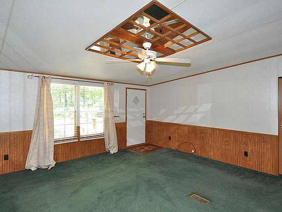 5th image of 23917 Cicada Cir E