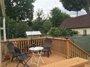 1827 N Warren Ave #B, Milwaukee, WI