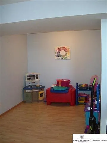 8120 S 161st Ter — Photo 11