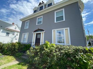 276 Pine St #1, Lowell, MA 01851