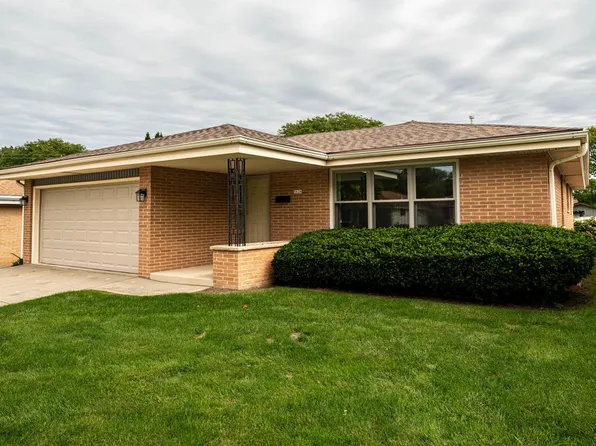 5624 S 24th STREET, Milwaukee, WI 53221