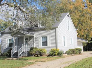 463 N 3rd St, Upper Sandusky, OH 43351