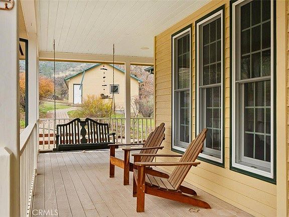 5th image of 3576 Dry Creek Rd