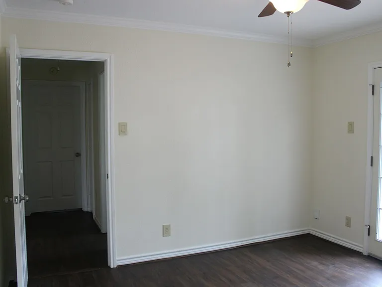 1237 Centerville Rd — Photo 12