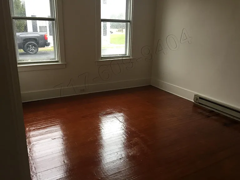 213 N Arch St #1 — Photo 4