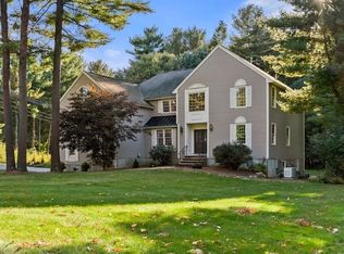 11 Keystone Way, Andover, MA 01810