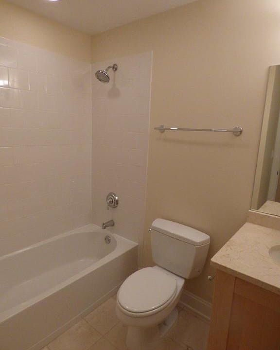 1st image of 1856 N Sawyer Ave APT 102L