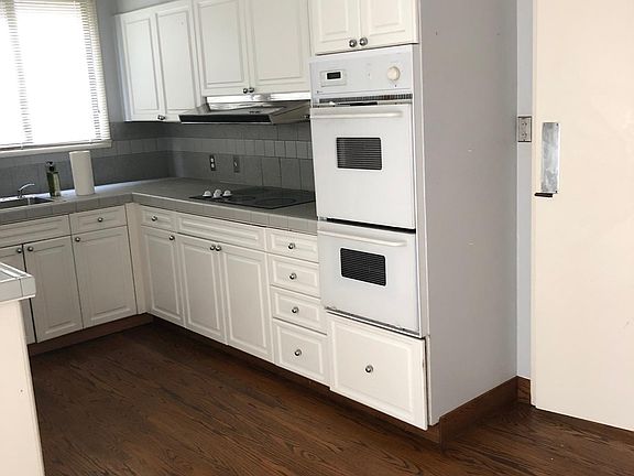 5th image of 40 Northgate Ct