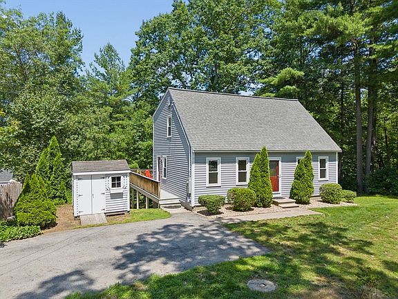 2nd image of 15 Pine Grove Rd