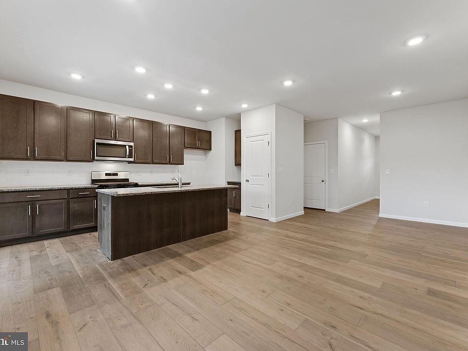 The Sutton Honey Ln, Norristown, PA 19401 MLS PAMC2057434 Zillow