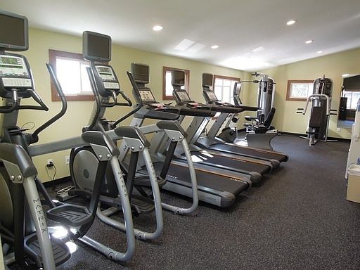 5th image of 1299 Grand Ave APT 304