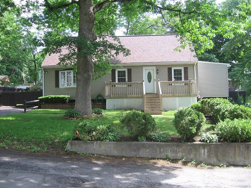 14 Canterbury St, Billerica, MA 01821 Zillow