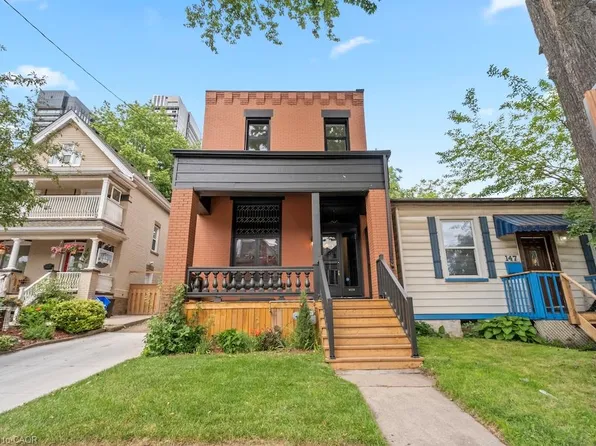 143 Catharine St N, Hamilton, ON L8R 1J5