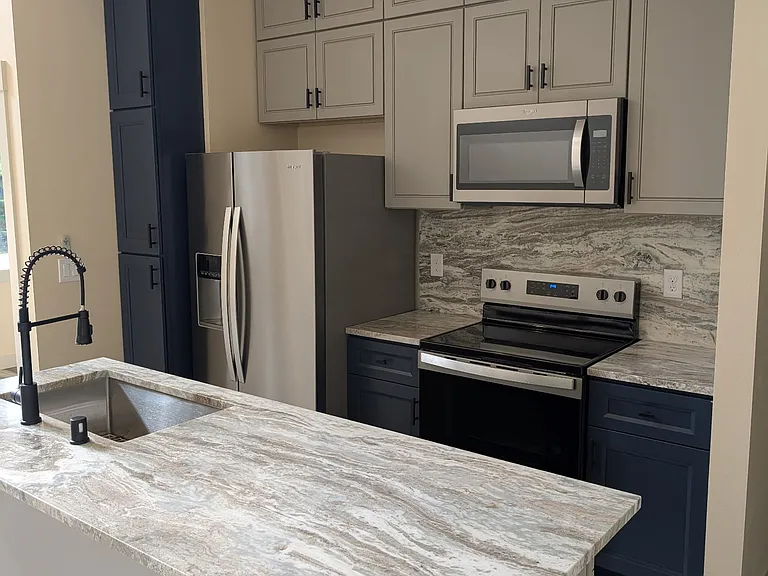 563 Sunset Ave NE — Photo 13