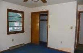 4th image of 216 School St