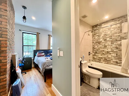 Rented by Hagstrom Management Inc | media 30