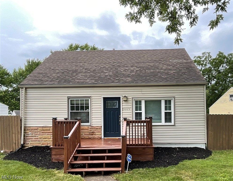 2449 E 38th St, Lorain, OH 44055 MLS 4469994 Zillow