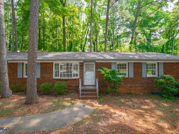 1671 Drayton Woods Dr, Tucker, GA 30084