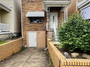 326 Russellwood Ave, Mc Kees Rocks, PA 15136