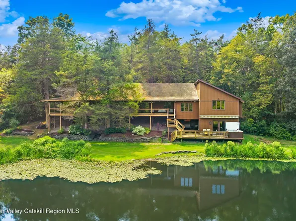 1062 Schoharie Turnpike, Athens, NY 12015