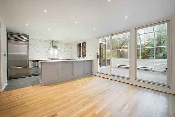 Rented by Nest Seekers International | media 30