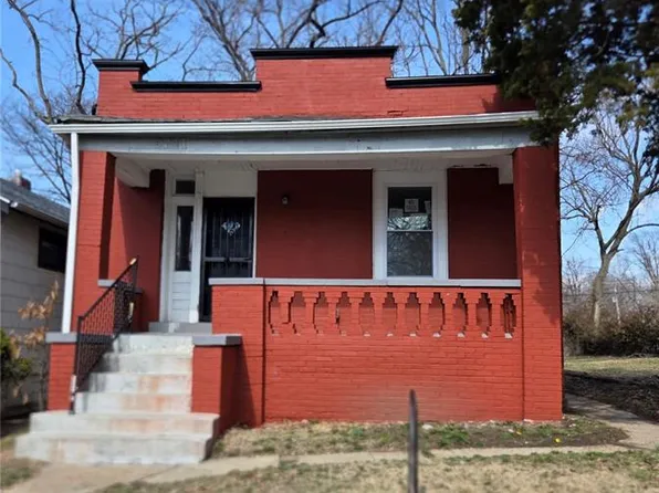 6741 Schofield Pl, Saint Louis, MO 63133