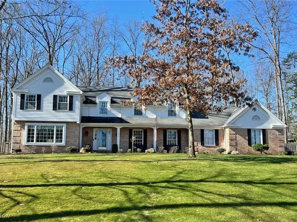 2850 Chippendale Dr, Hudson, OH 44236