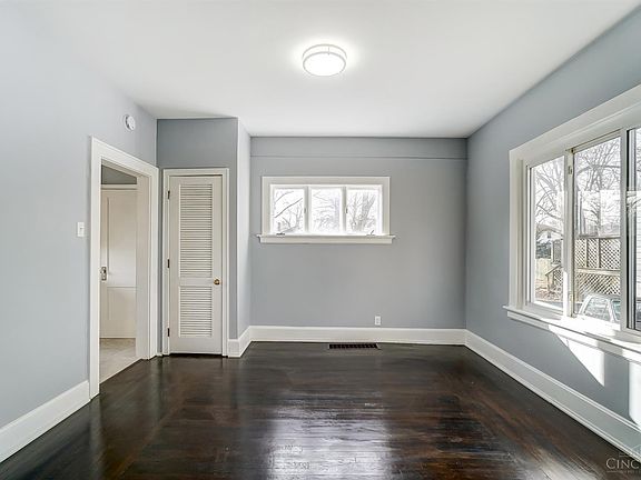 5th image of 4217 Sibley Ave