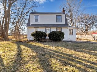 14214 S Haven Rd, Grandview, MO 64030